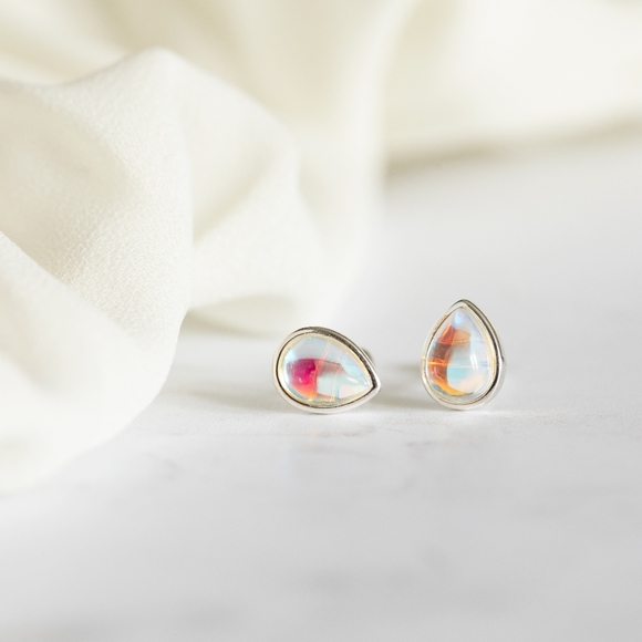 Silver Tear Drop Earrings (S925) - Picture 2 of 7